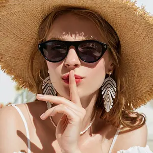 SUNGAIT Trendy Cat Eye Sunglasses for Women Men Lightweight Thick Frame UV400 Shades Fashion Urban Design Casual Wear Beach Matte Black Acetate Ergonomic Curved Temples