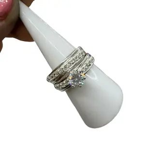 925 sterling silver rings size #8 cubic zirconia stones Mexican   solid silver ((anillo de plata Mexicana Alta calidad piedras de zirconia talla # 8 solido