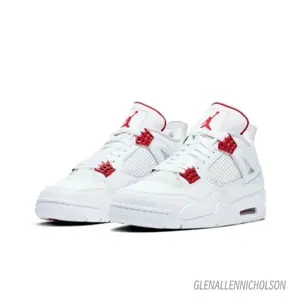 Retro red metallic style white and red casual sports versatile durable and comfortable basketball shoes