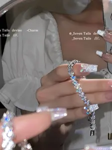 Elegant Cuban Full Diamond Bracelet for Women, Luxurious Minimalist Design, High-End Trendy Cold Shoulder Style, Cuban Chain Bracelet