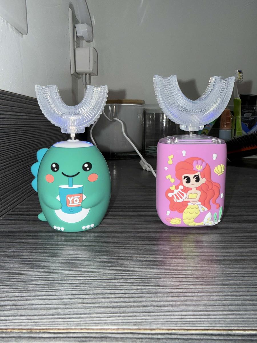 Item: Pink Dinosaurs (7-14 years old)