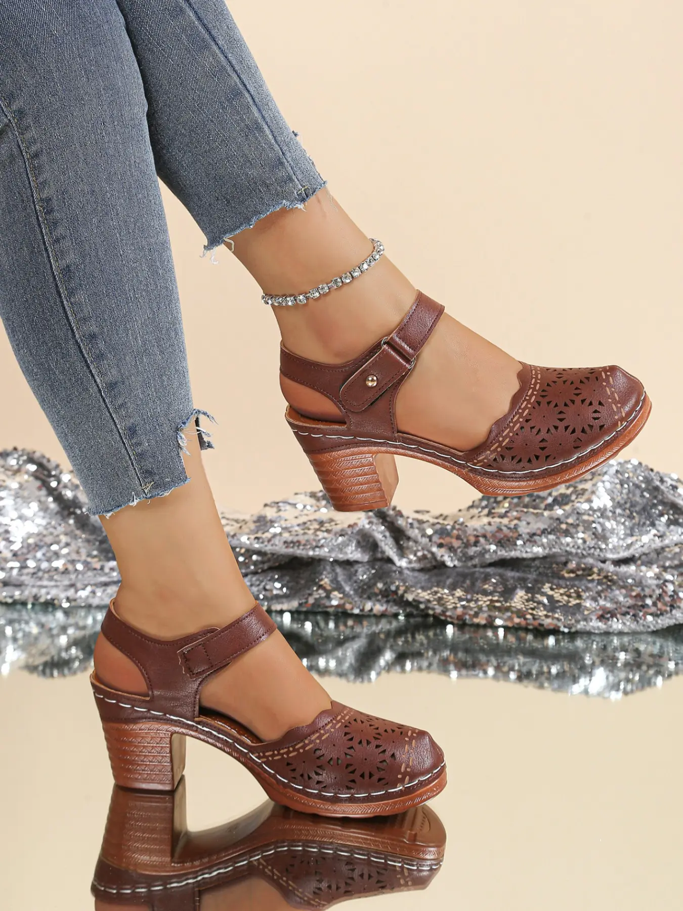 Women's Fashionable Hollow Out Design Heeled Sandals, Comfy Sandals, Casual Comfortable Breathable for Summer, Female All-match Shoes for Daily Wear