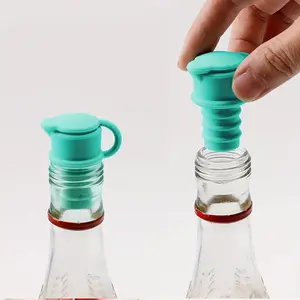 2 pieces of silicone bottle stoppers, beverage bottle stoppers, seasoning bottle covers, etc. for vacuum sealing and preservation, durable multi-functional party bottle stoppers, party silicone soft stoppers, beverage storage, festival accessories, reusab