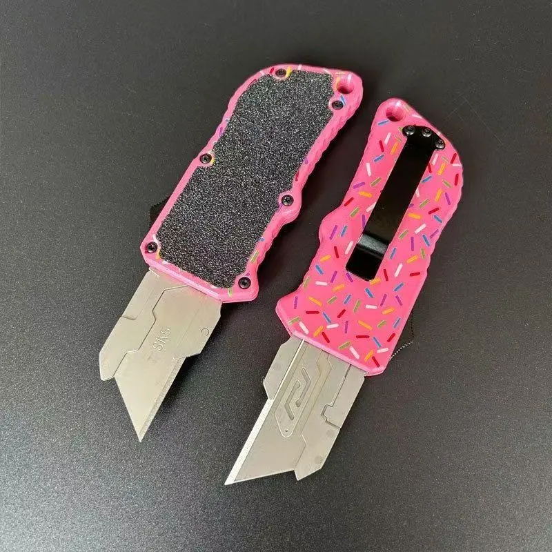 Heavy Duty Retractable Utility Knife with 5 SK5 Replacement Blades, Portable Box Cutter for Home & Workshop Use