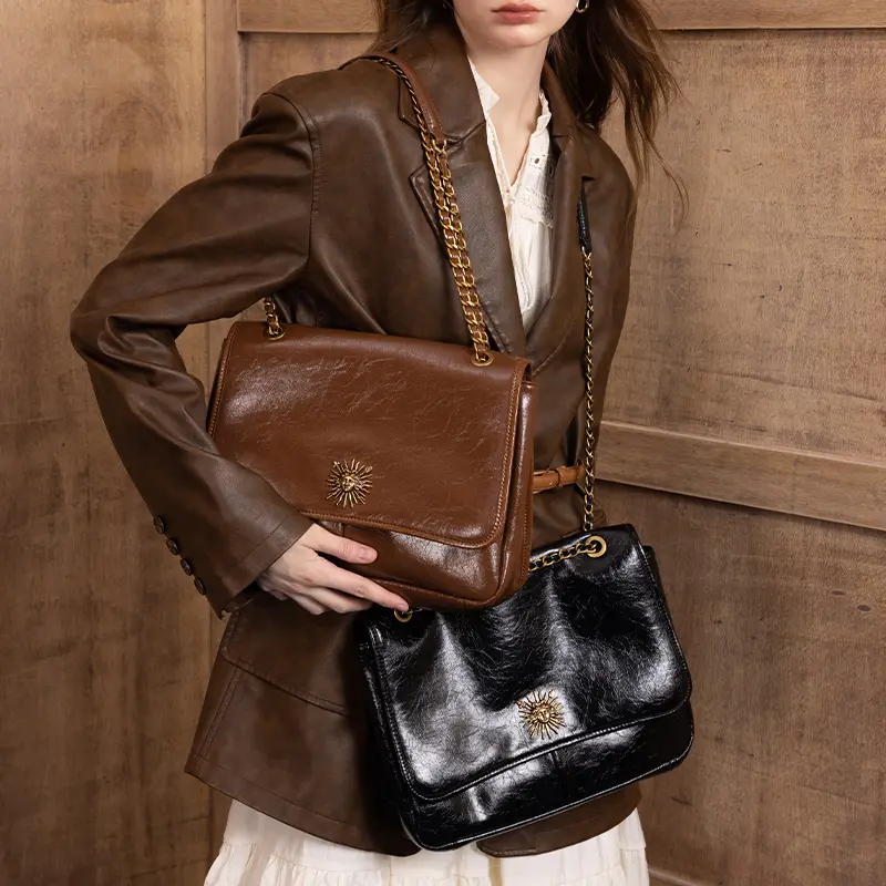 Women's bag - Sun God series - Diamond pattern postman bag - Retro series - Crossbody and shoulder bag - Commuting cowhide bag - Arm pouch