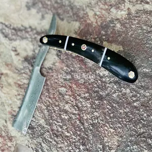 Stainless Steel Damascus Straight Razor, Steel Blade with Buffalo Horn Handle for Men's Grooming (Beauty & Personal Care)