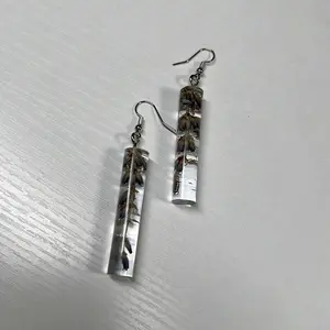 Clear Lavender Earrings