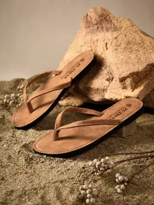 Tropiscape Women's Brown Flat Flip Flops, Fashion Summer Casual Beach Travel TPR Non-Slip Sole Vacay Vibes Vacation Relax Beach Autumn Winter Gifts Cottagecore,SummerOutfit