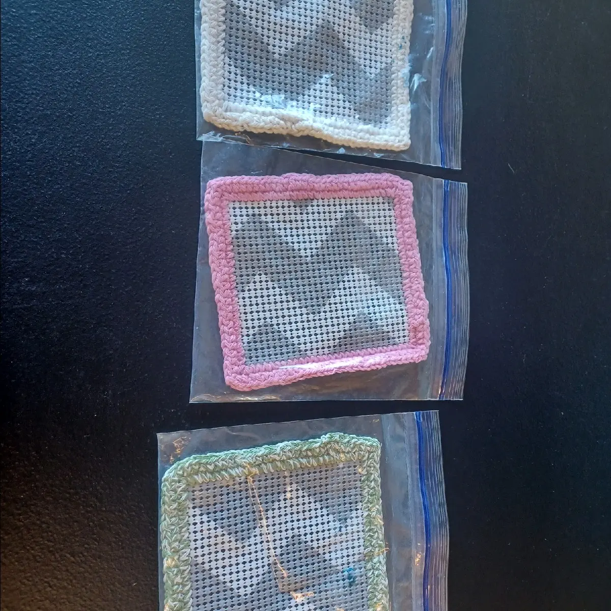 Jar grippers