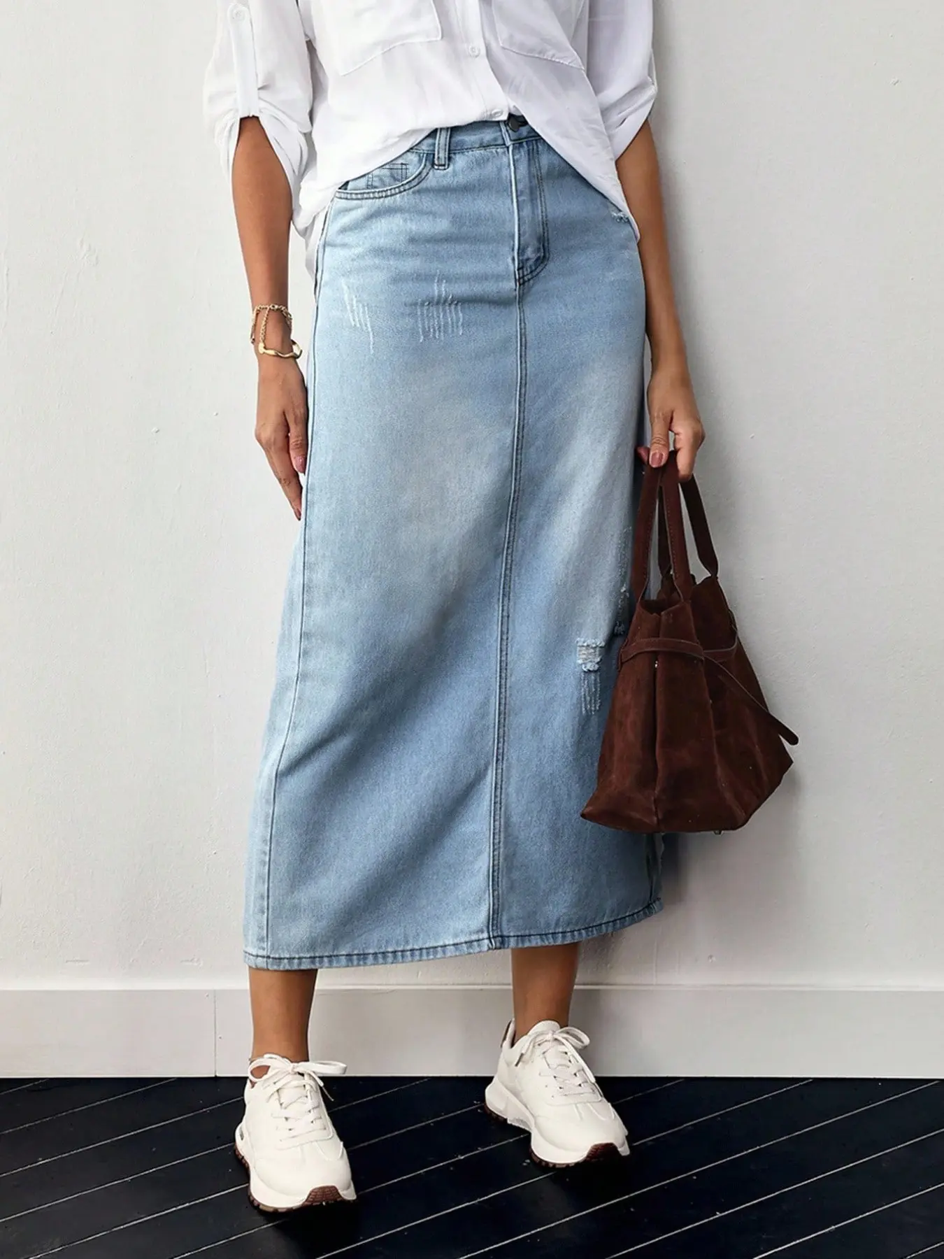 Women's New Denim Skirt Button Soft Comfortable Breathable Cotton Fitted Washed Ripped Craft Elegant Style Long Skirt Womenswear, Stylish Casual Wear for Everyday Fashion