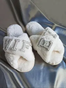 Women's Initials Design Plush Slippers, Casual Soft Comfortable Home Slippers, Warm Slippers for Indoor & Outdoor Use for All Seasons, Footwear