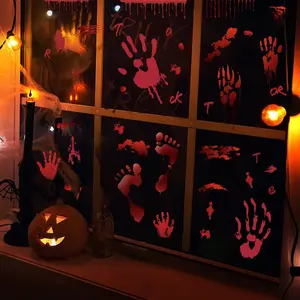 Halloween Horror Blood Stain Handprint Decorative Static Cling, Reusable and Removable, Ideal for Balcony Glass, Windows, Home Decor