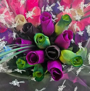 Posion Ivy Wooden Rose Bouquet - Handcrafted Floral Arrangement