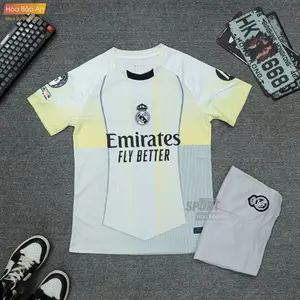 Real Madrid CF 2025/2026 Football Kit – Premium Dragon-Scale Fabric, Authentic Match Fit, Breathable