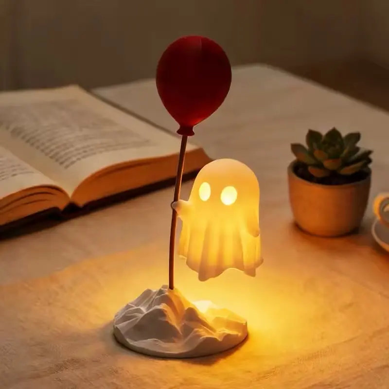 Cute Ghost LED Night Light, Dog-Shaped Design - Horror Table Lamp, Halloween Decoration, Warm Light for Bedroom, Festive Atmosphere Night Light, Holiday Gift, Cute Ornament
