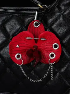 Cool and stylish butterfly orchid pendant with exquisite chain rivet details, suitable for bag hanging and keychain, Bag Charms, lightweight and easy to carry, sweet retro style, can be given to friends as a gift, Charms For Bags