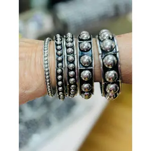 Bubble Stretch Bracelet - Multiple sizes