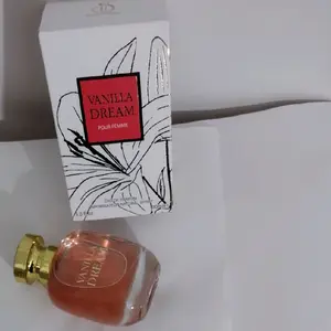 VANILLA DREAM Women's EDP 3.4 oz Eau de Parfum for Women - Long Lasting Fragrance with Top Notes of Pear, Red Apple, and Madagascar Vanilla