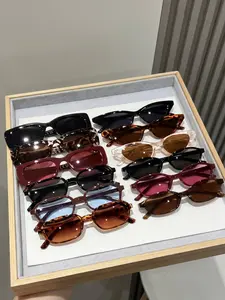 12 Pairs Fashion PC Frame Sunglasses Set, Square Sunglasses, Portable Versatile Combo, Sweet Cool Style, Ideal for Commuting, Parties, Travel, Gifts