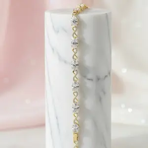 Beautiful bracelet for you! Size 6.5 to 7.5! Perfect for all occasions!