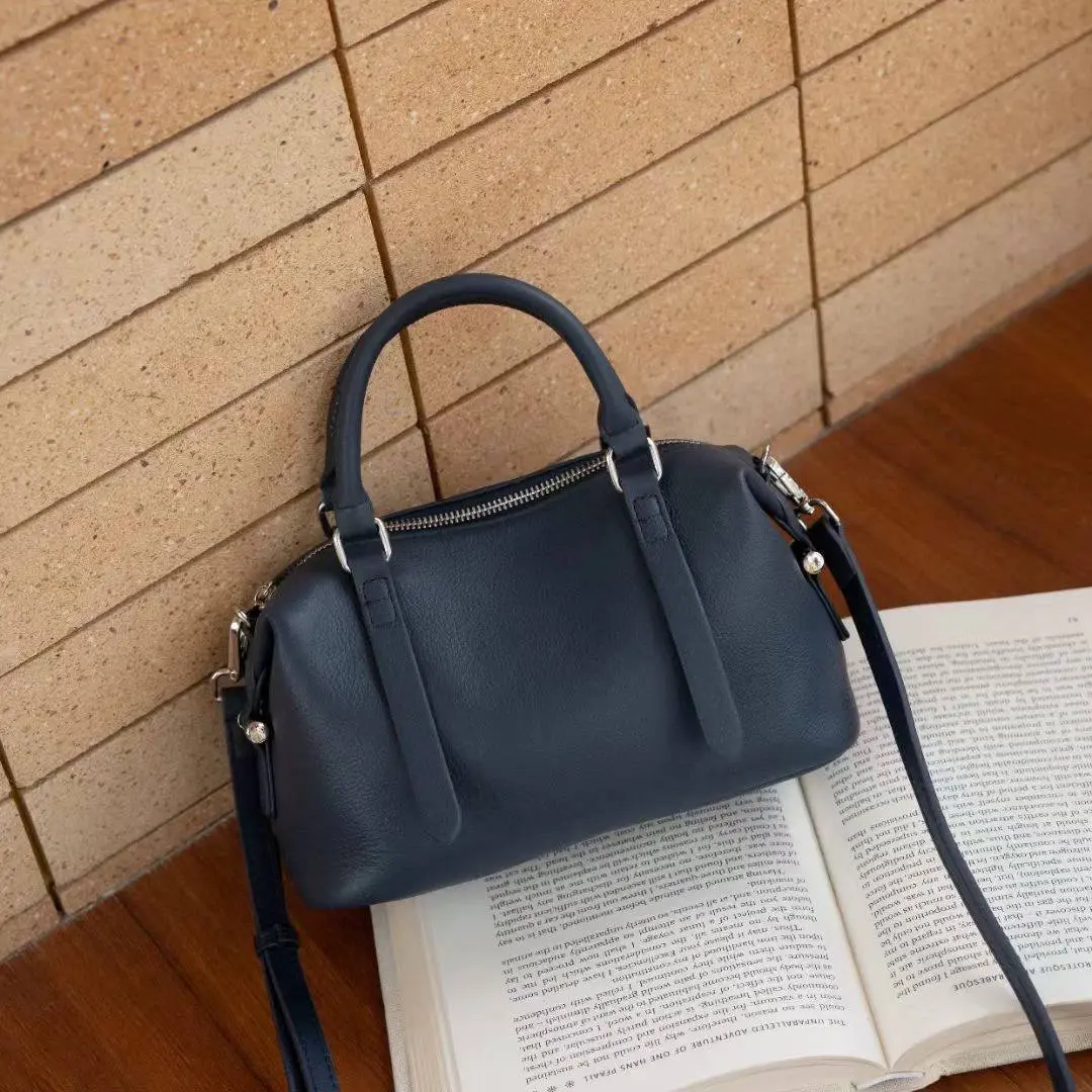 “Moderna” — leather bag for everyday style “Moderna” — leather bag for everyday style