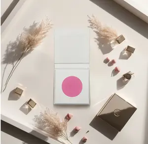 Naturelle Cosmetics Blush - Natural-looking Makeup for a Flawless Look