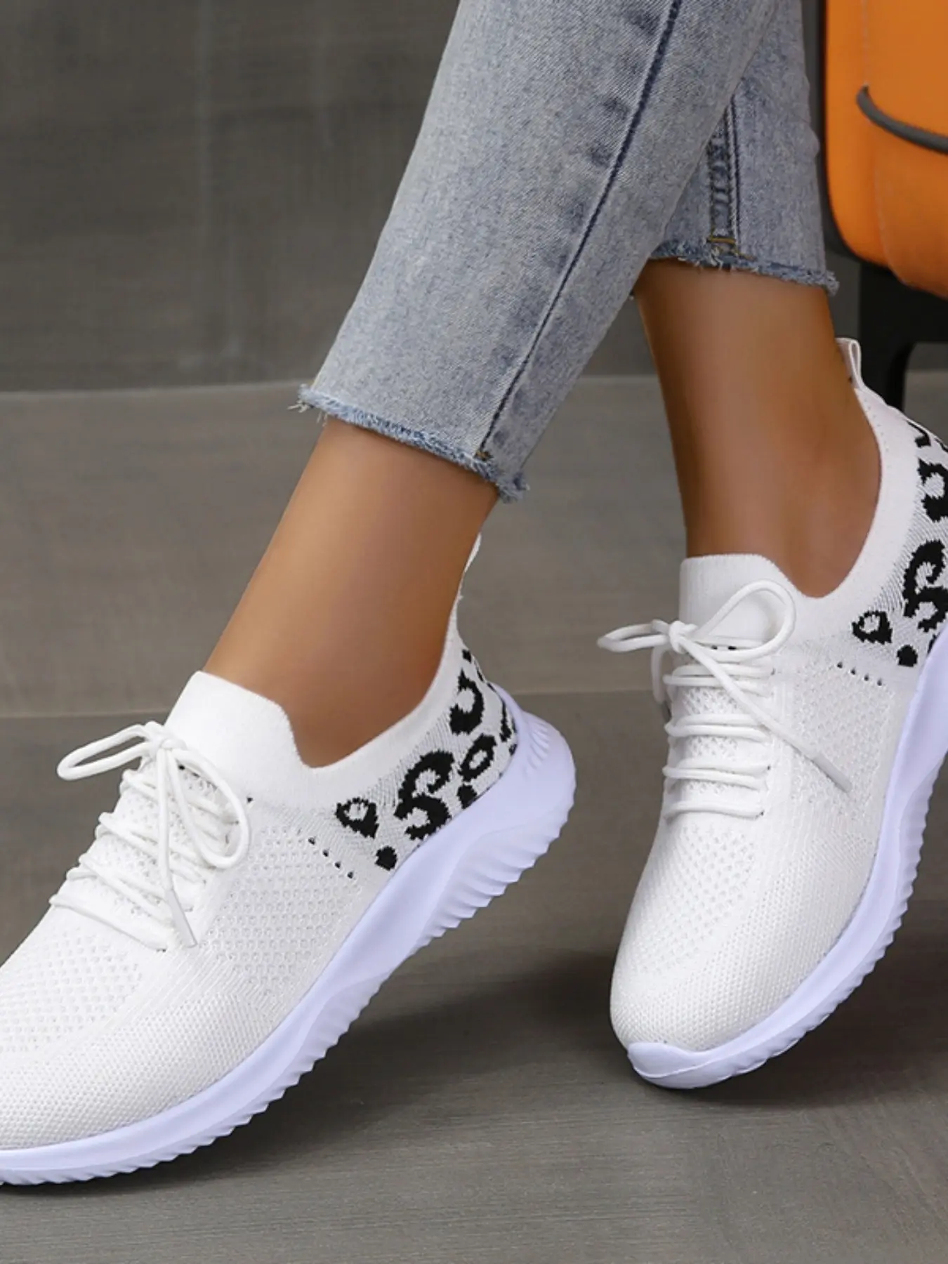 Leopard Print Casual Sports Shoes Trainer, Korean Minimalist Style, Breathable Lightweight Soft Sole, Daily Commute Versatile Women's Shoes, Sneaker, Casual Textile Shoes, Round Toe Trainers