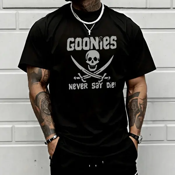 Men's The Goonies Tribute Fan Statement Tee - 1980s Retro Skull and Crossbones Print, Foldable Geometric Casual Round Neck Short-Sleeve Top, Do Not Bleach Menswear