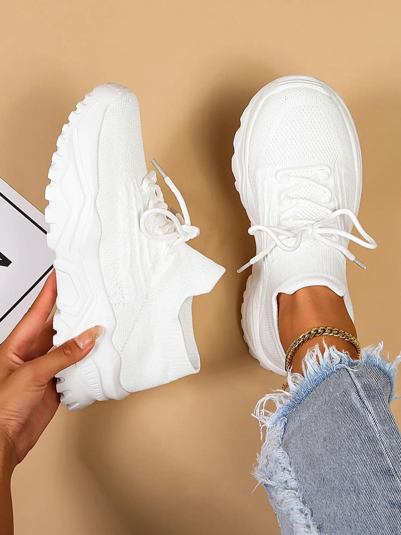 Women's Summer 2024 Fashion Sportive Plain Color Lace Up Sneakers, Casual Comfortable Sports Low Top Sneakers, Trendy Mesh Breathable Shoes for Daily