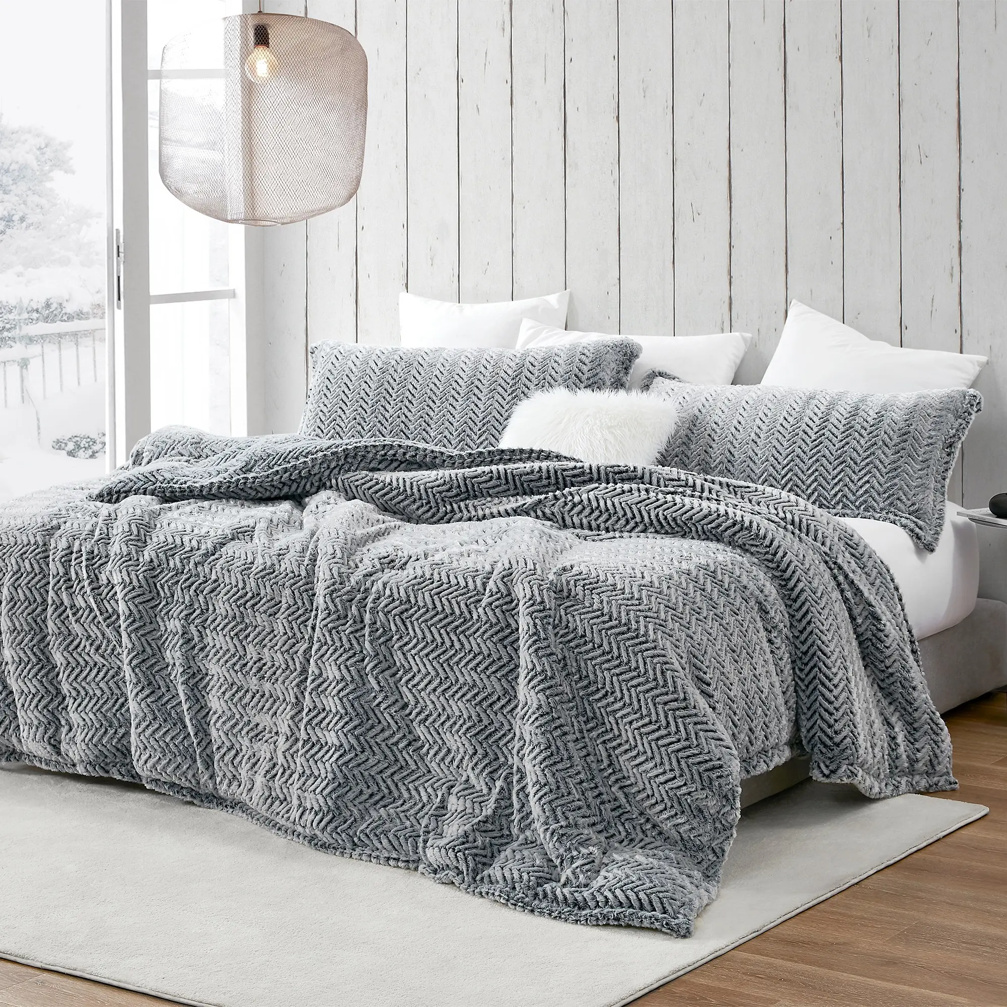 Cozy Peaks - Coma Inducer Oversized Comforter - Chevron Frosted Black