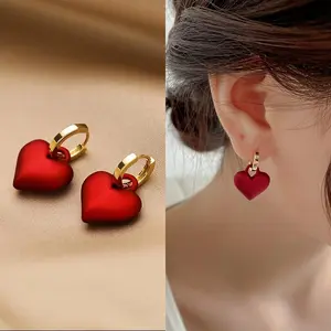Women's 2-Piece Red Heart Dropper Earrings Set - Japanese Korean Style, Feather-Free, Red Heart Charms, Elegant 2-Piece Sets for Engagement & Daily Wear, Year-Round Costume Jewelry Gift, Two Piece Sets