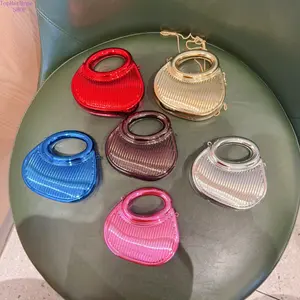 2026 Trendy Women's Boxy Mini Crossbody Bag - Fashion Hard-Shell Square Purse Shoulder Bag, Casual Lightweight Compact Versatile Daily Handbag for Outdoor Shopping, Street Style