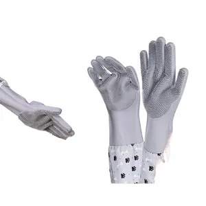 Fleece pet cleaning gloves anti-scratch and bite silicone thickened extended cat and dog hair removal gloves