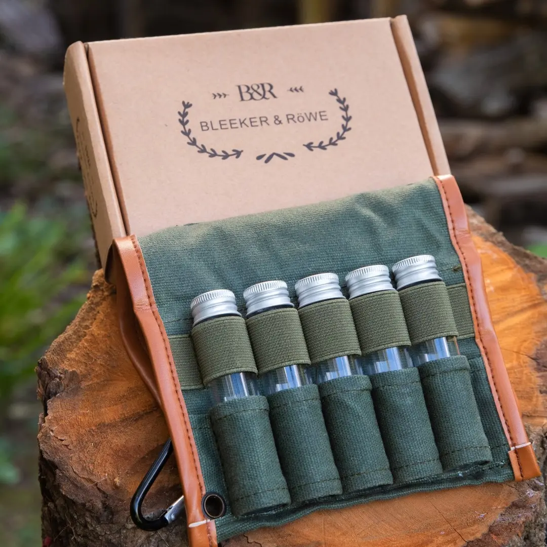 Bushcraft Camping Spice Kit Portable with Glass Jars, Funnel and Carabiner Great for Backpack and Travel Glamping Camping Gifts