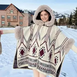 1 piece of vintage exotic ethnic style hooded shawl with off-white as the base color, paired with dark-toned geometric patterns and plush decoration, exquisite and warm. Suitable for scenarios: artistic performances, winter strolls in ancient towns, suita