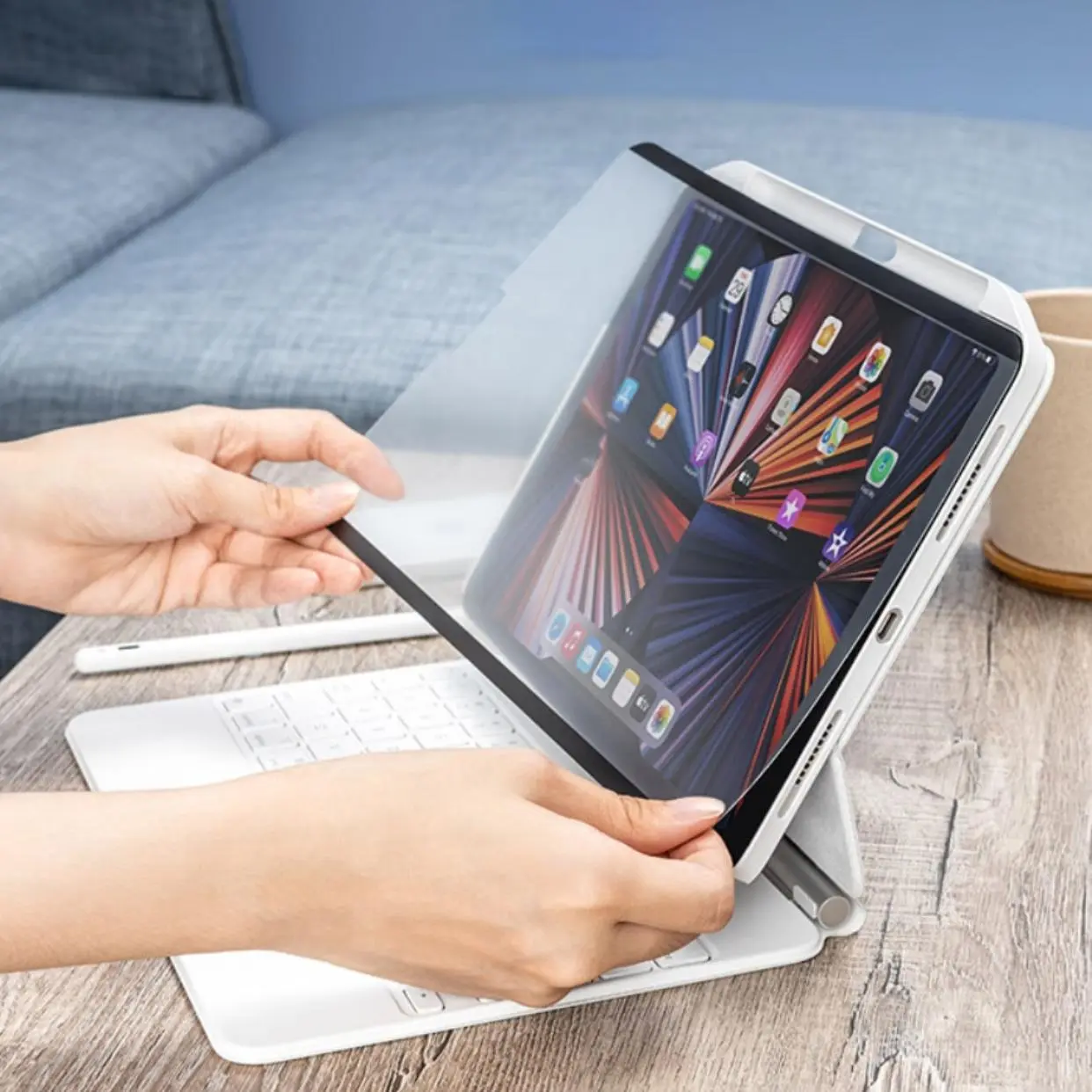 Magnetic Digital Tablet Screen Protector, Paper-Feel Matte Finish Writing Tablet Screen Protector, Compatible with iPad 10th Gen, Air 6/5/4/3, Pro 12.9/11/10.5, 9/8/7, Tablet Computer Accessory