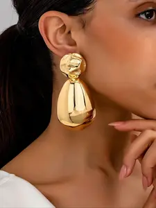 Luxurious Geometric Water Drop Earrings in Alloy, Elegant and Stylish Design for Parties and Daily Wear, Perfect Gift Idea