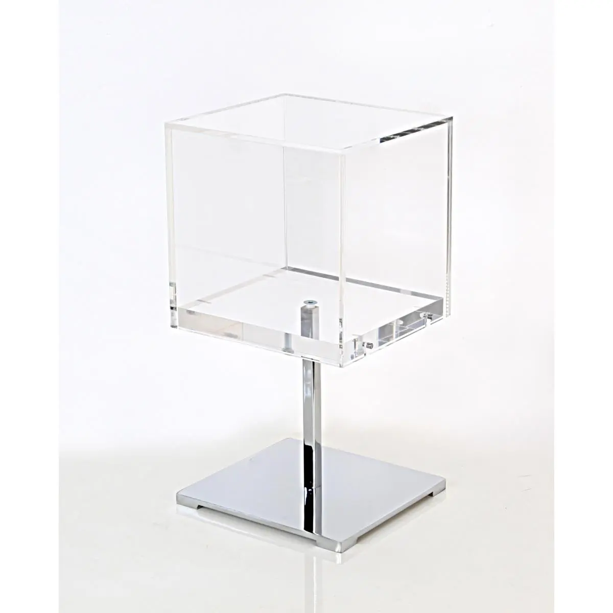 212 MAIN Traditional Square Countertop Jewelry Display Organizer Bowl - 7x7 in Metal Base Storage Box for Home Organization