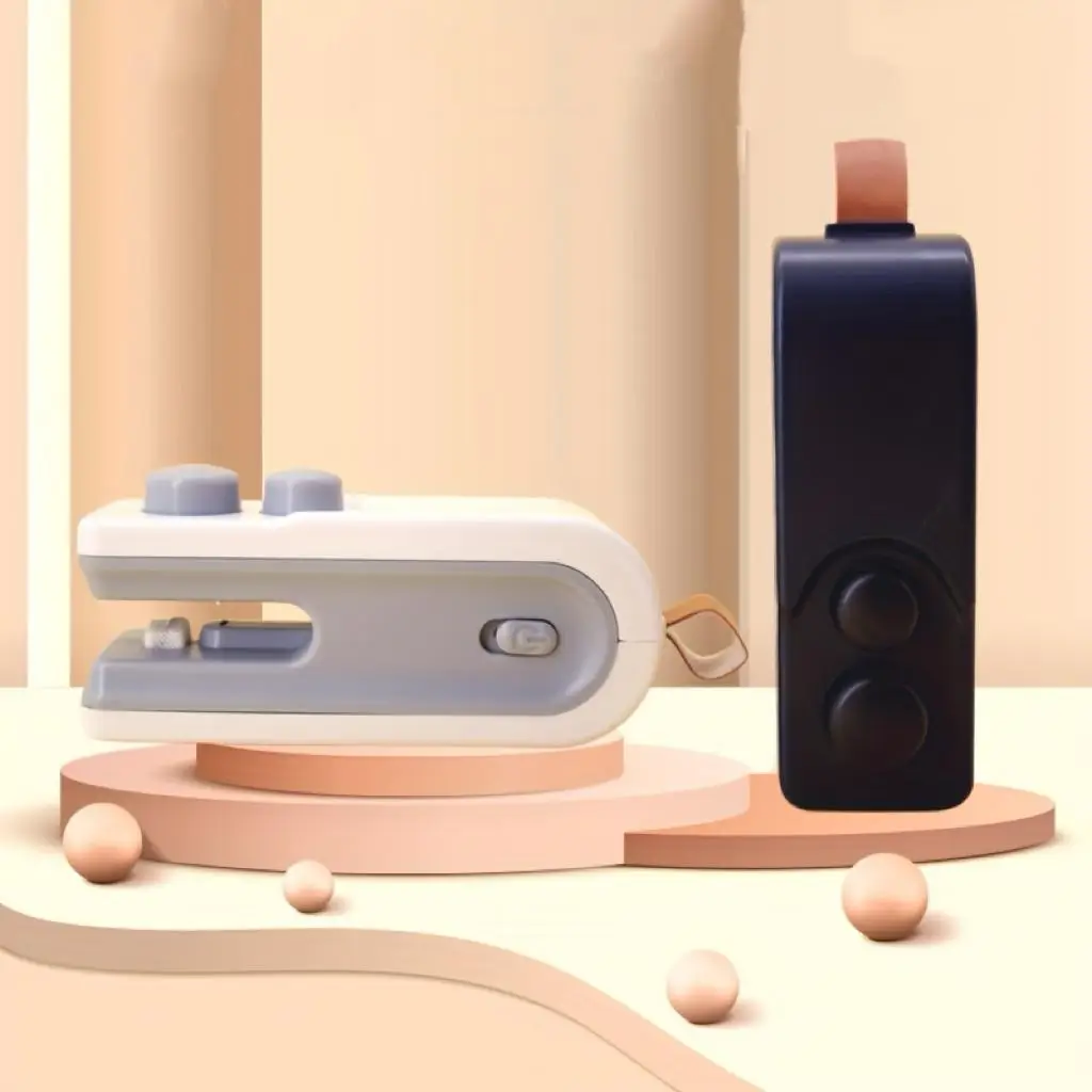 Portable Mini Bag Sealer, 1 Count USB Rechargeable 2 in 1 Vacuum Sealer, Handheld Food Storage Machine for Indoor & Outdoor