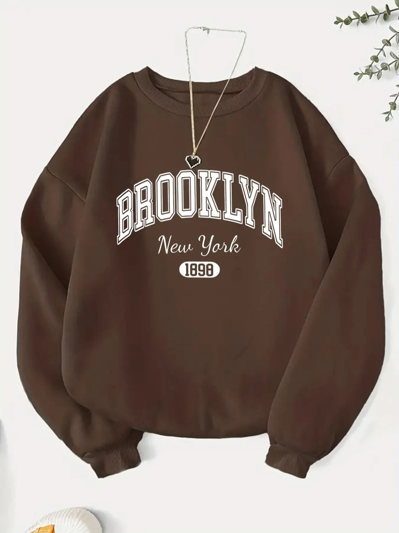 Women's Letter Print Drop Shoulder Sweatshirt, Casual Long Sleeve Round Neck Pullover for Fall & Winter, Ladies Clothes for Daily Wear
