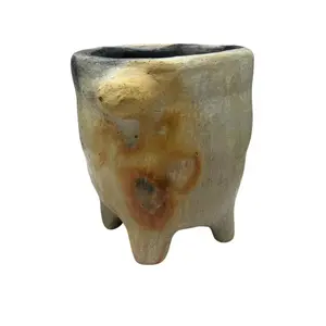 Sejnane Clay Vessel With Legs