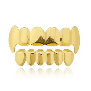 Fashion Bling Tooth Grillz Gold Plated Top Bottom Teeth Caps Trendy Mouth Decor for Party Cosplay Men Women Glamorous Accessory