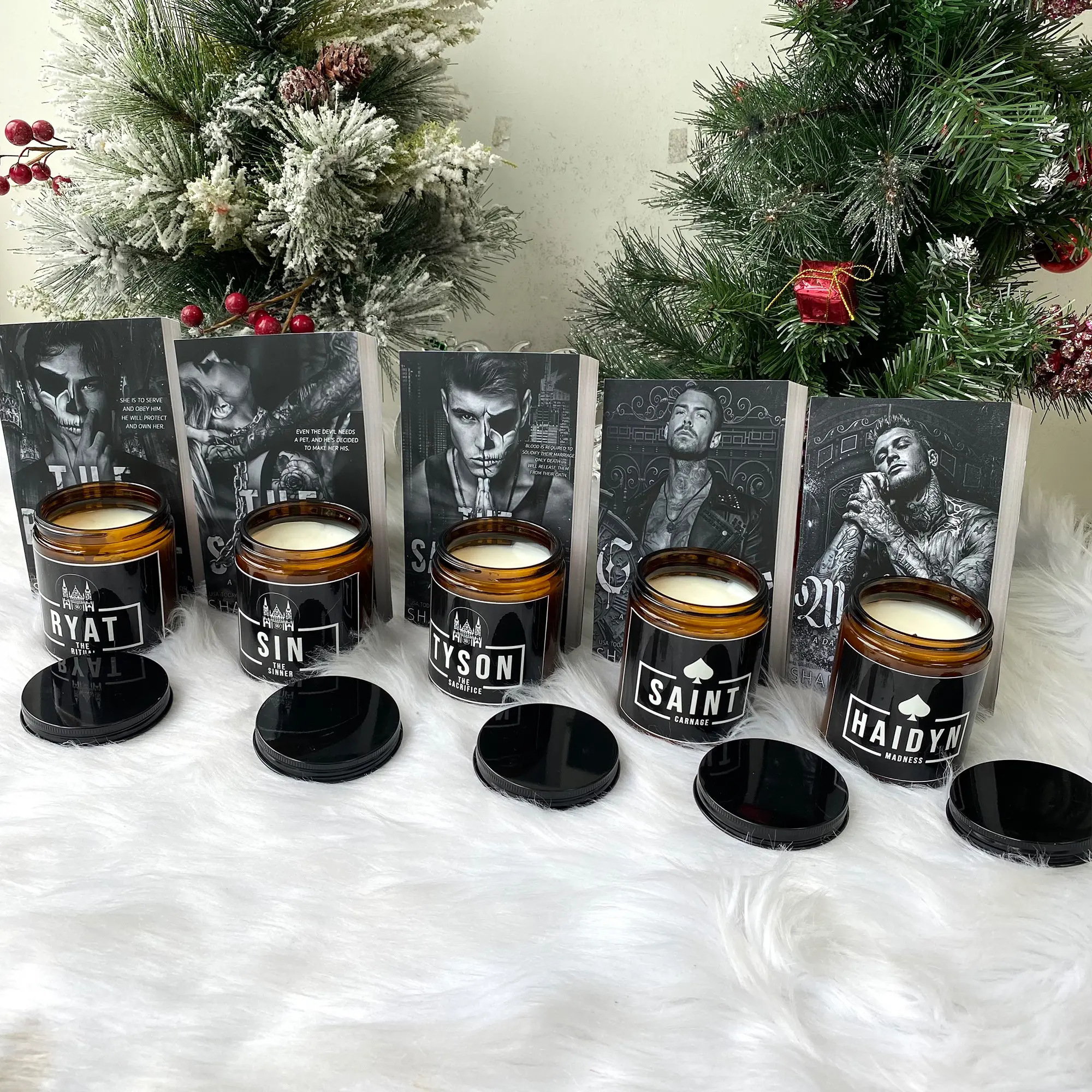 The L.O.R.D.S Series Candle, Dark Romance Book Gift, Book Boyfriends Merch, Book Inspired Soy Candle, Choose a Scent