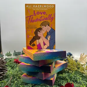 Ali Hazelwood Love Theoretically