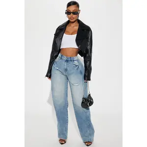 Called Out Low Stretch Barrel Leg Jeans - Medium Wash