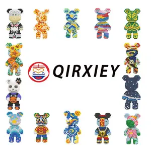 Surprise Bear Lucky Miniature Building Block Set, Bricker Build Sets, Desk Decoration, Birthday Christmas New Year Gift, Home Decor, DIY Craft Kit