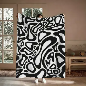 Abstract Black White Flannel Throw Blanket, Y2K Organic Fluid Lines Doodle Pattern Soft Warm Cozy Nap Blanket for Couch Bed Sofa, Modern Minimalist Gift for Her Him Art Lover, Birthday Christmas Holiday Housewarming Gift