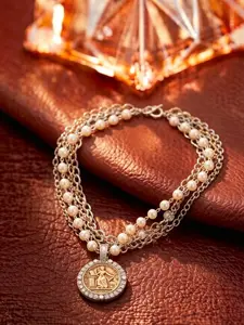 1 elegant multi-layered pearl coin necklace, with pearl chains and metal chains intertwined and layered, suitable for daily commuting, dinner parties, and dates, and is also a delicate gift to convey feelings.