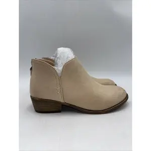 Journee Collection Womens Livvy Almond Toe Ankle Boots Ivory  Shoes Size 7.5 M - Like New