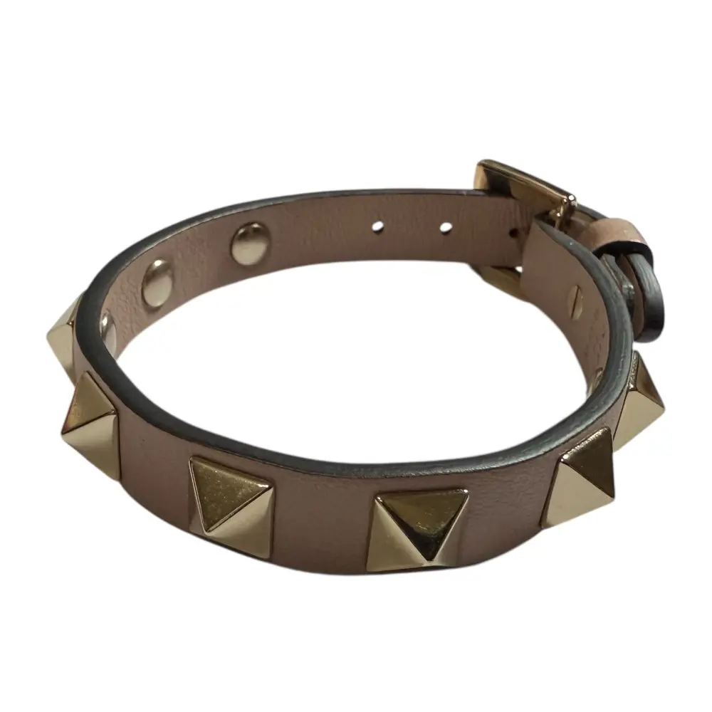 Pre-owned Valentino Calfskin Small Leather Goods Rockstud Bracelet